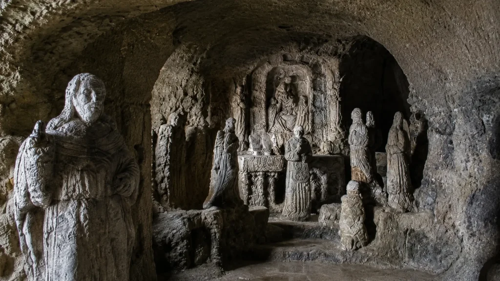 Chiesetta di Piedigrotta ,Castello Murat Pizzo, Piedigrotta church tickets, cave church Calabria, Pizzo castle