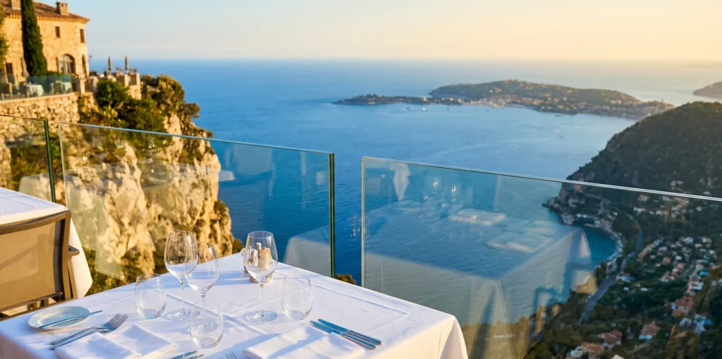 where to stay in eze