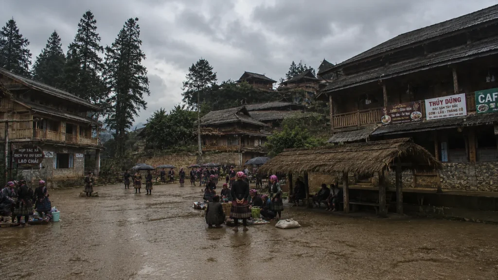 Sapa Valley travel guide  Sapa Vietnam 2026, slow travel Sapa highlands, Sapa travel tips, northern Vietnam highlands guide