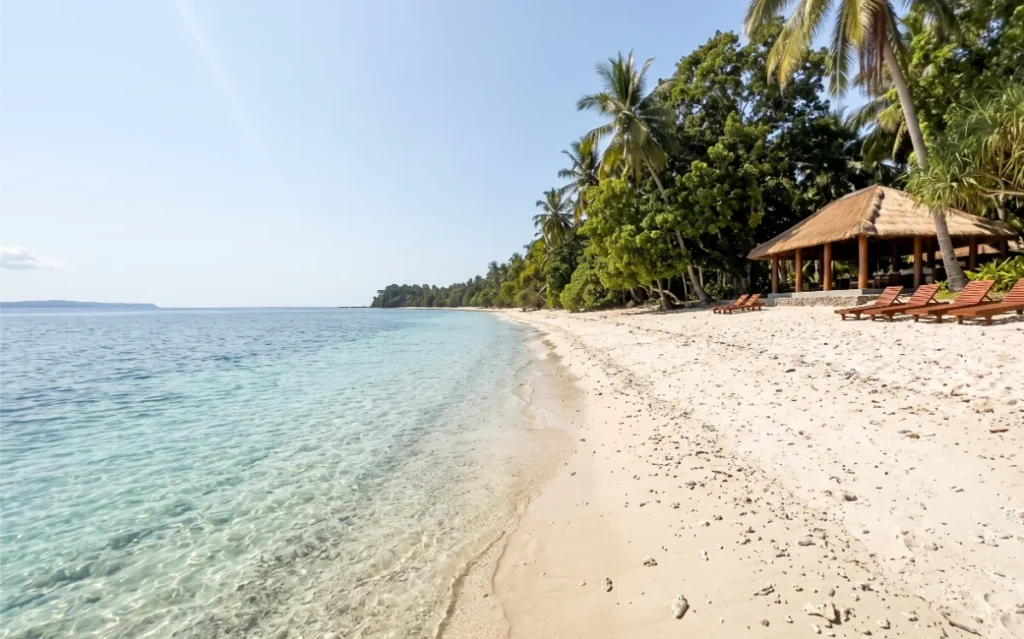 how to get to Sumbawa lombok to Sumbawa ferry, Kiantar airport, how to travel around Sumbawa