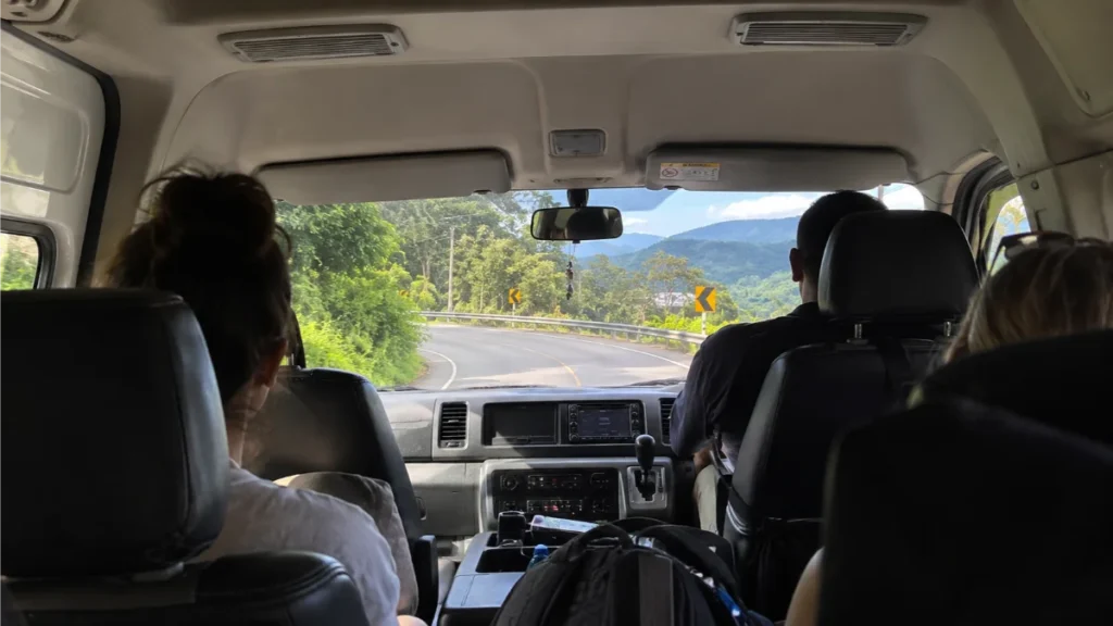 how to get from Chiang Mai to Pai , Chiang Mai to Pai minibus, Chiang Mai to Pai road, Pai motorbike safety