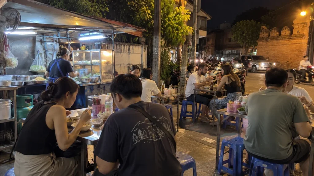  where to eat in Chiang Mai , Chiang Mai street food, Chiang Mai Khao Soi, best restaurants Chiang Mai 