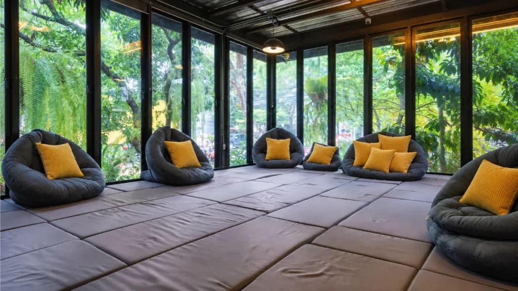 best cafes to work in Chiang Mai , Chiang Mai coworking, Chiang Mai digital nomad cafes, Chiang Mai wifi cafes