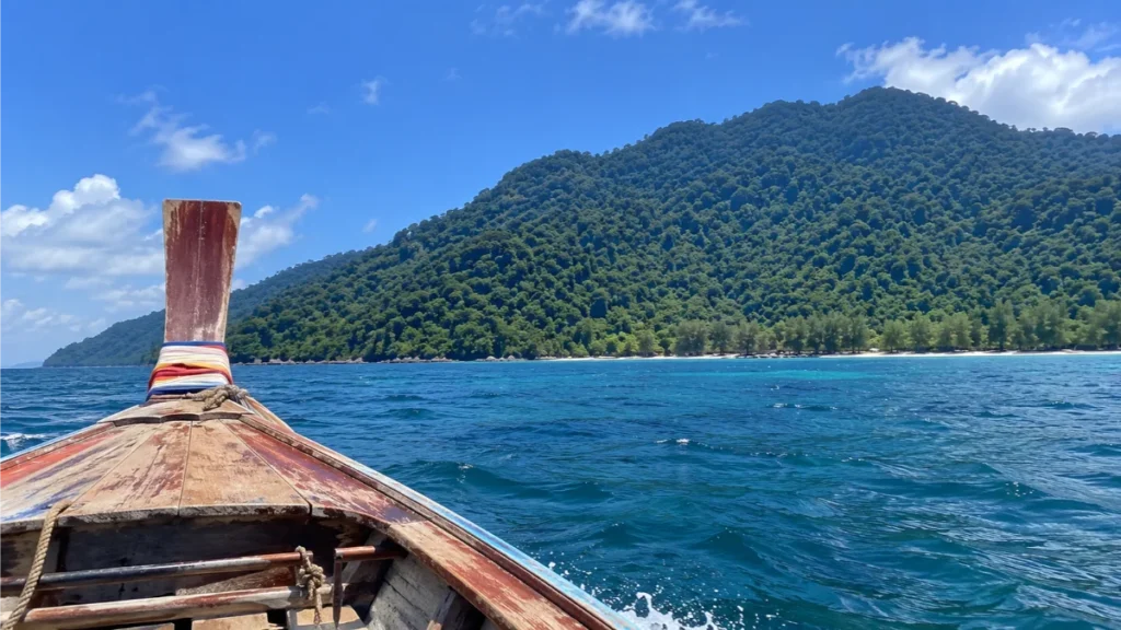 koh adang travel guide ,things to do in koh adang, is koh adang worth visiting, koh adang viewpoint