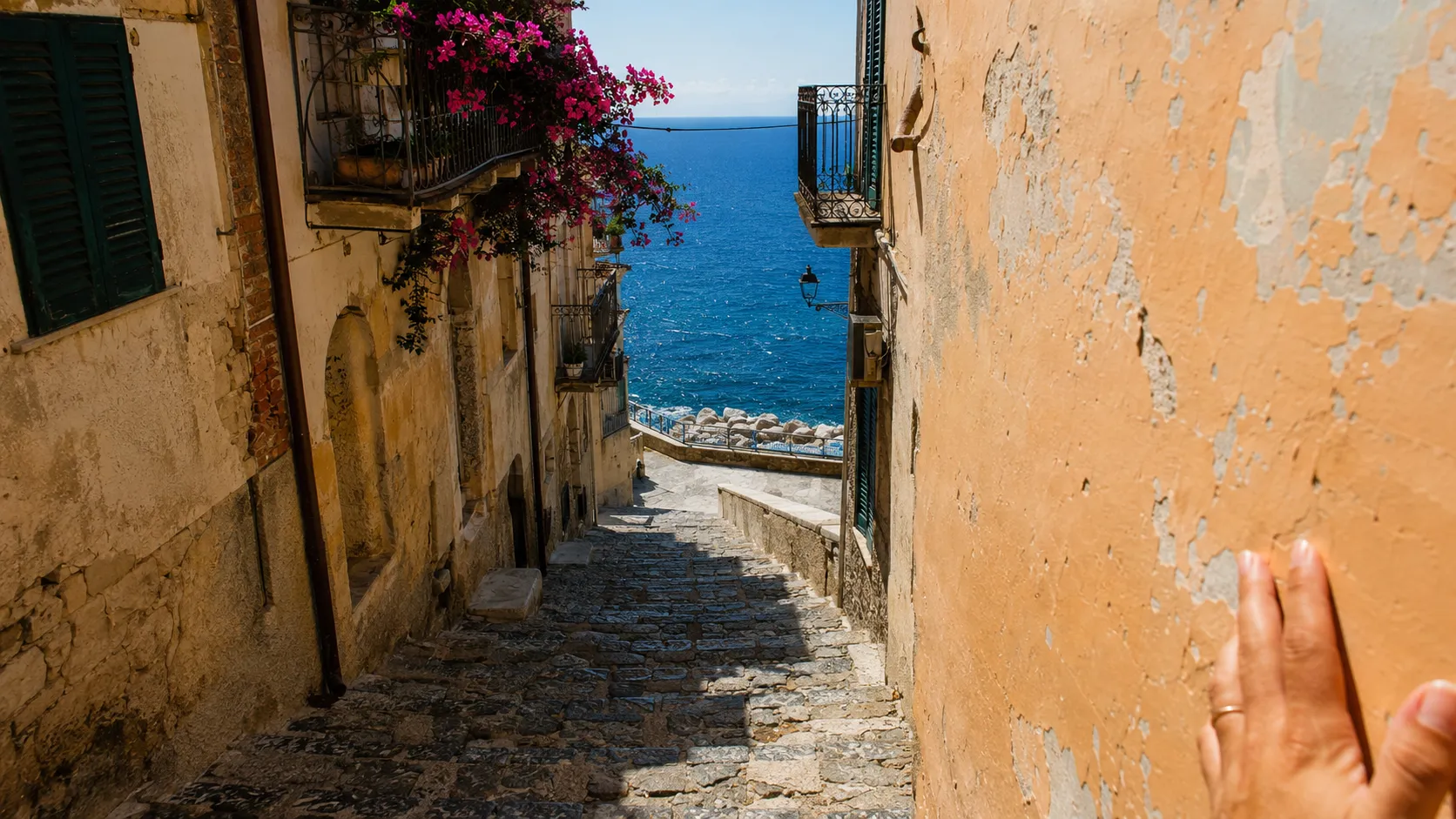 Tropea walking itinerary,Tropea historic center, things to do in Tropea, Tropea old town map, one day in Tropea