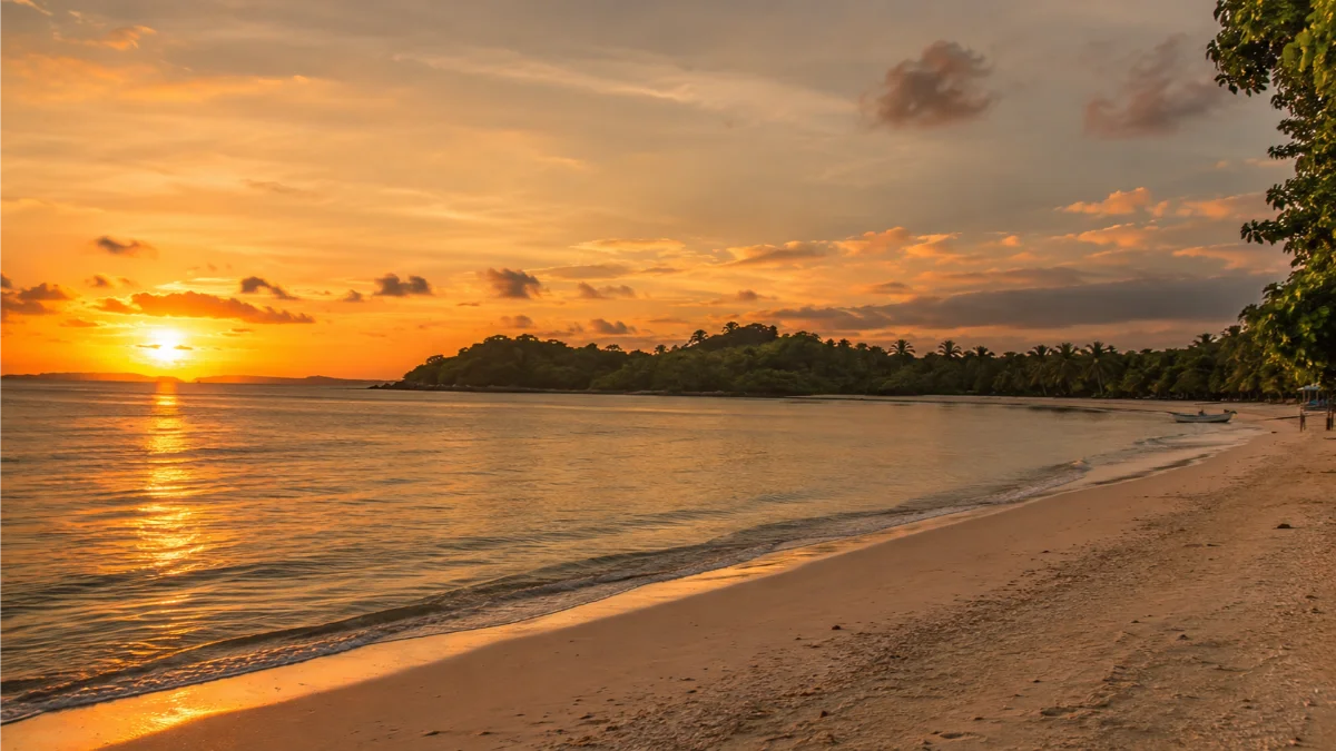 moyo island ,how to visit moyo island, mata jitu waterfall, moyo island indonesia
