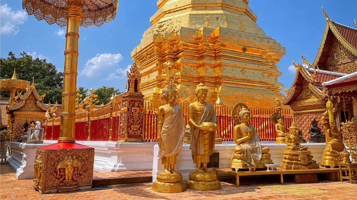 best day trips from Chiang Mai ,Chiang Mai day tours, Doi Inthanon day trip, Sticky Waterfalls Chiang Mai