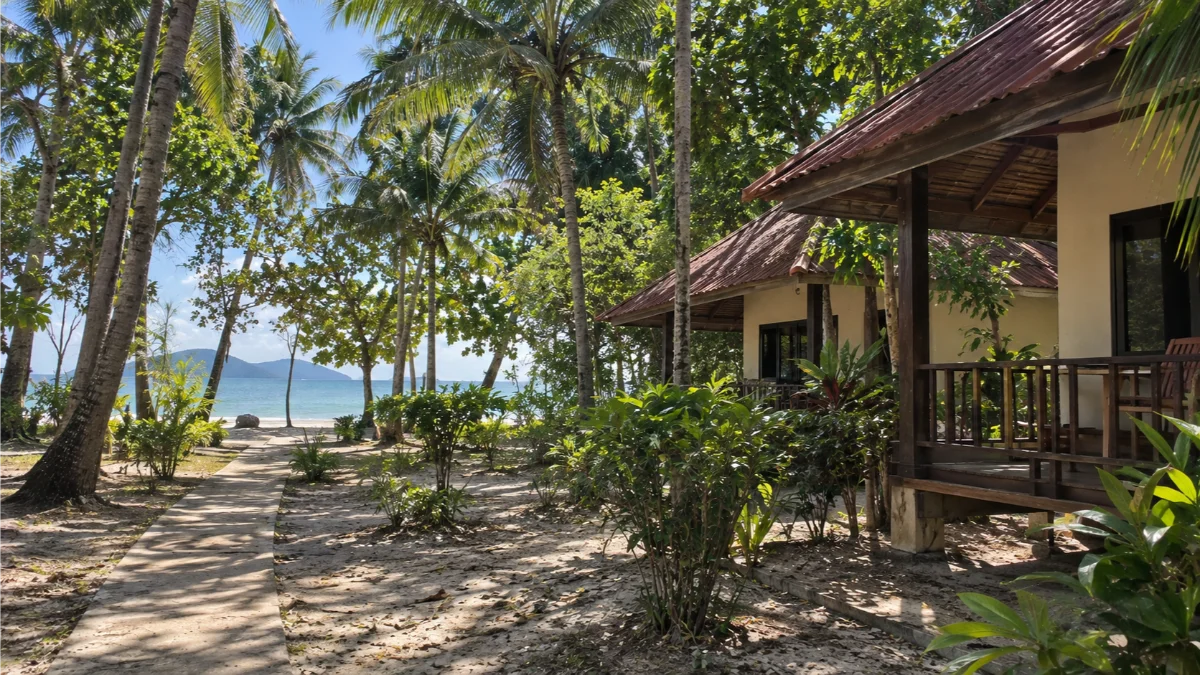 where to stay in koh bulon lae  where to stay in koh tarutao
